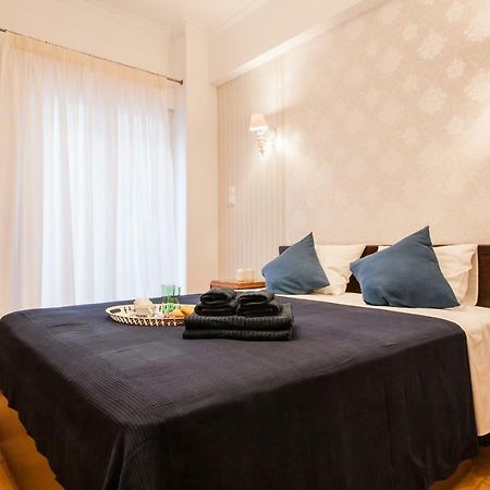 Classy Private Double Rooms In Apartment Next To Acropolis Atene Esterno foto
